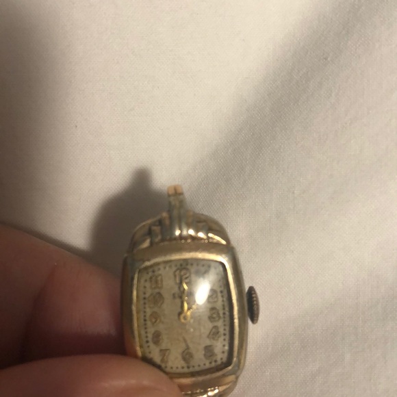 Watch - Picture 4 of 5